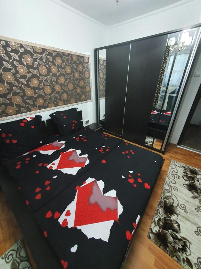 Apartament ultracentral mobilat si utilat complet. Tecuci Extérieur photo